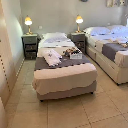 Theosis Tatil Evi Nikiana